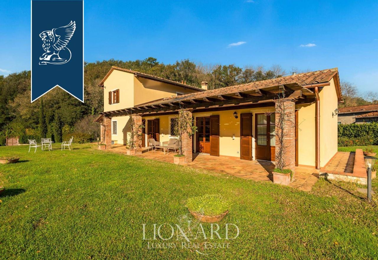 Вилла в Лукке, Италия, 450 м² - фото 14