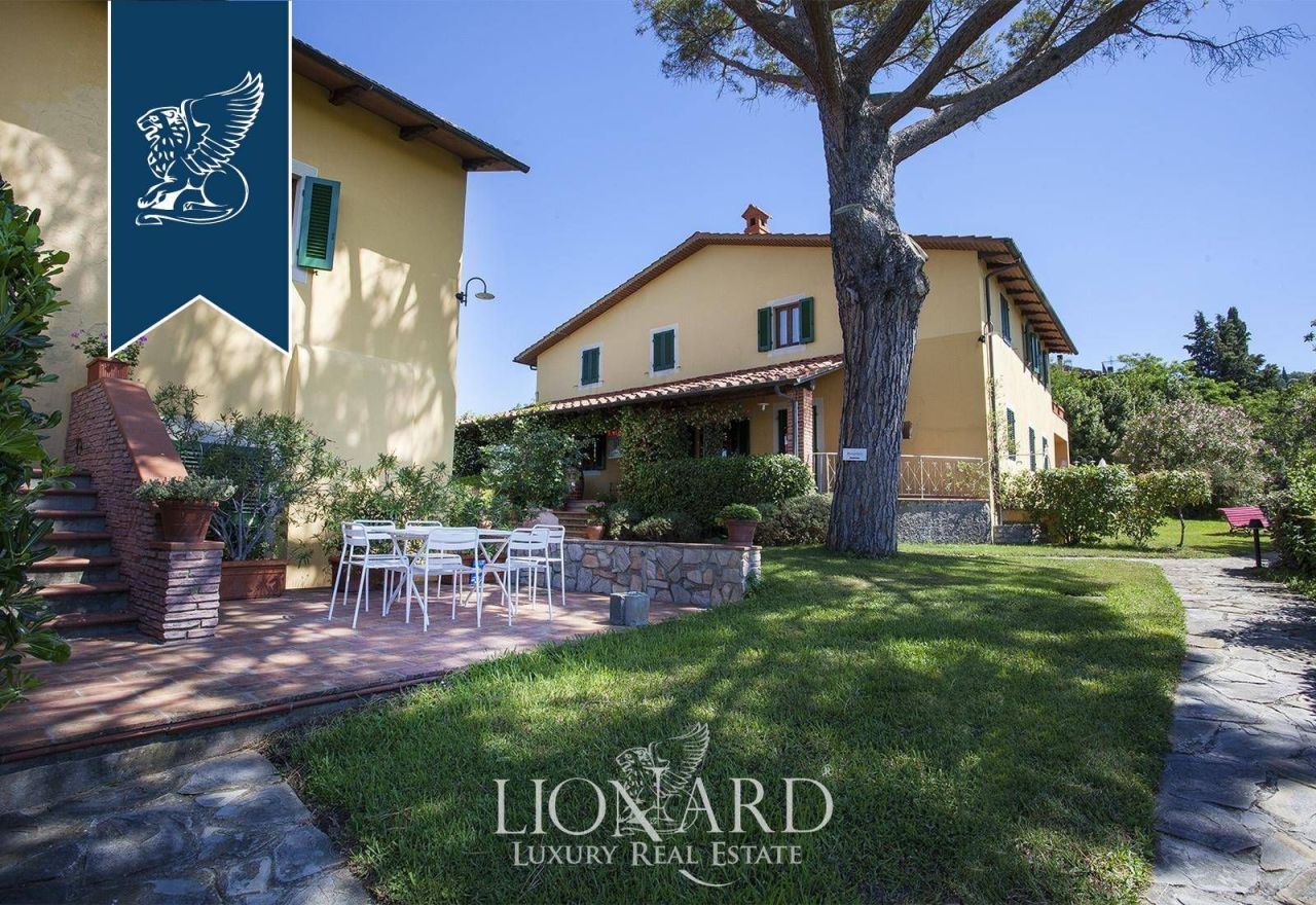 Ферма в Лампореккьо, Италия, 4 000 м² - фото 14