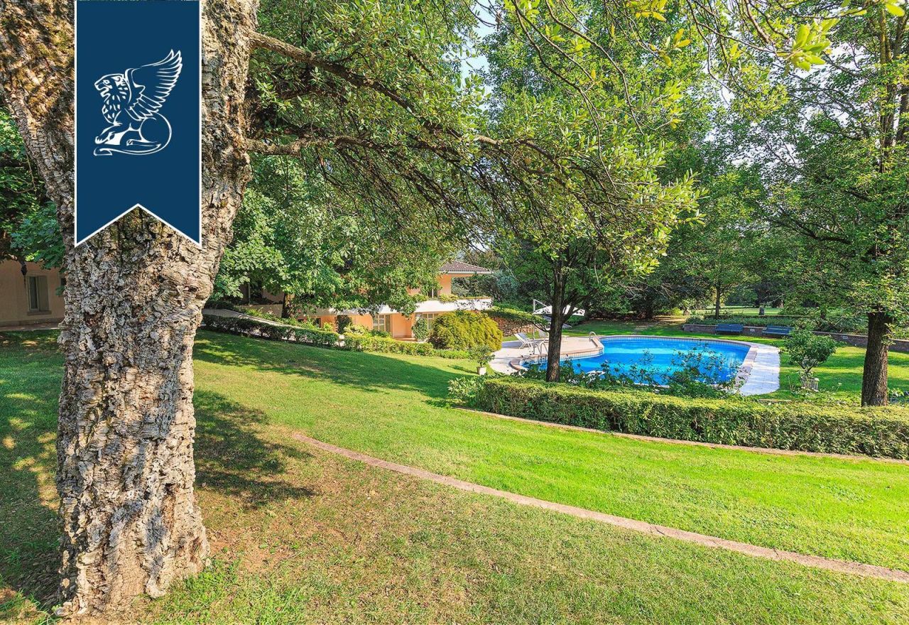 Вилла в Казатеново, Италия, 1 100 м² - фото 14