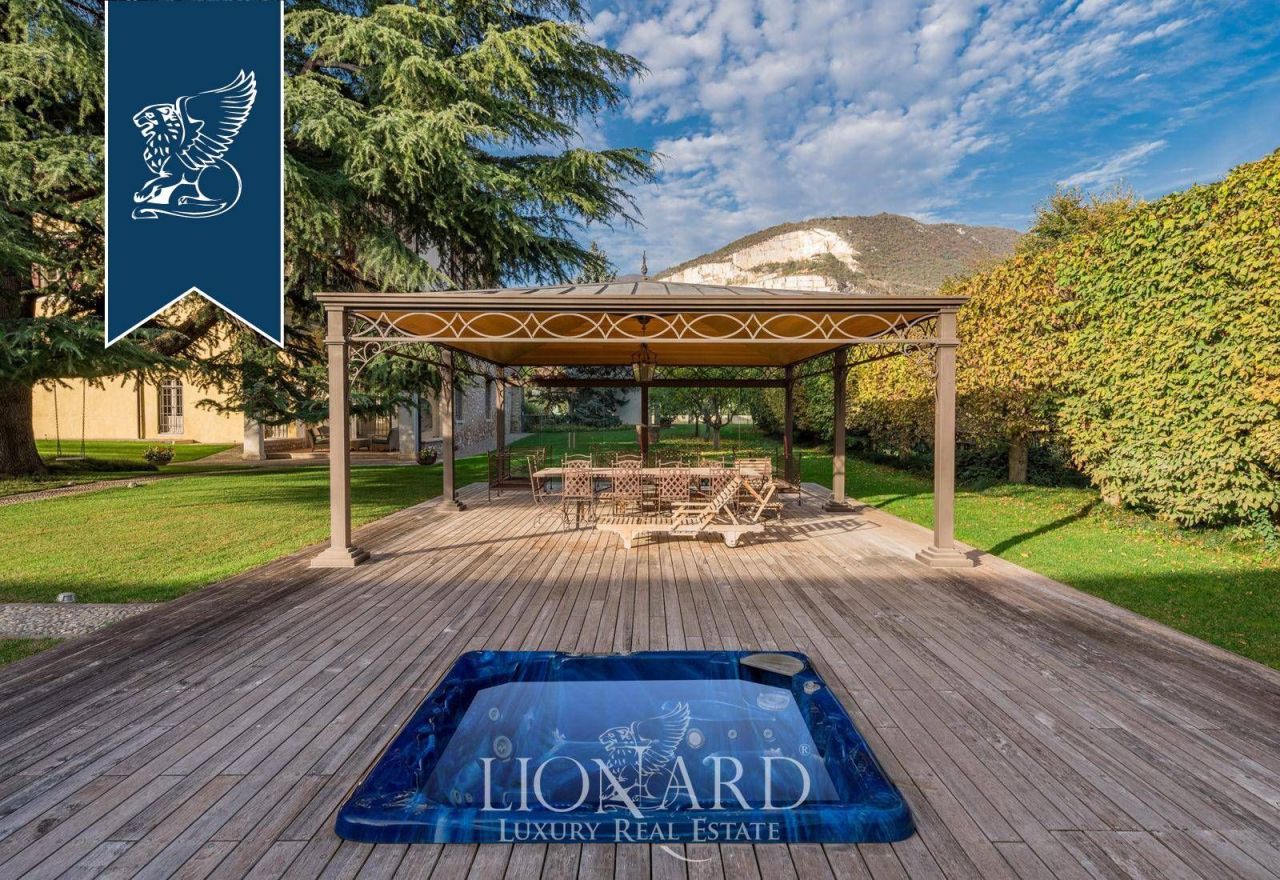 Дом в Брешии, Италия, 1 850 м² - фото 14