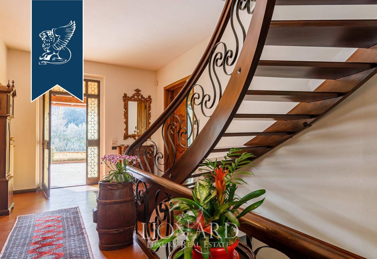 Вилла во Флоренции, Италия, 480 м² - фото 16