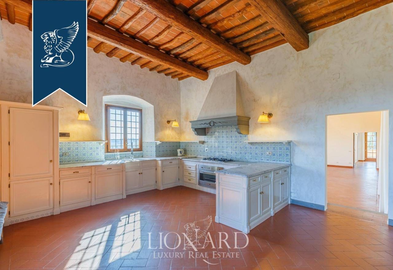 Вилла во Флоренции, Италия, 650 м² - фото 16