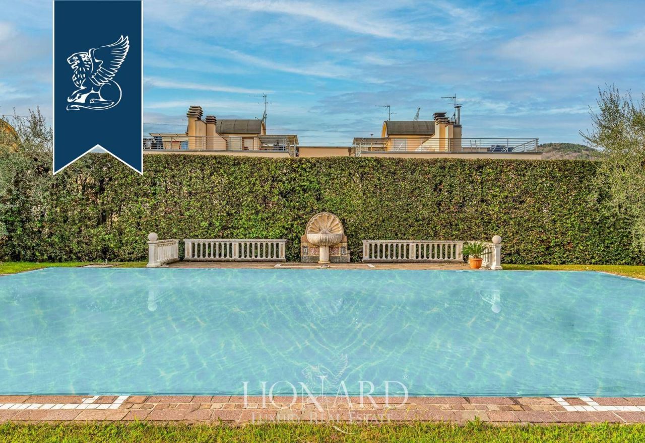 Вилла в Лукке, Италия, 662 м² - фото 16