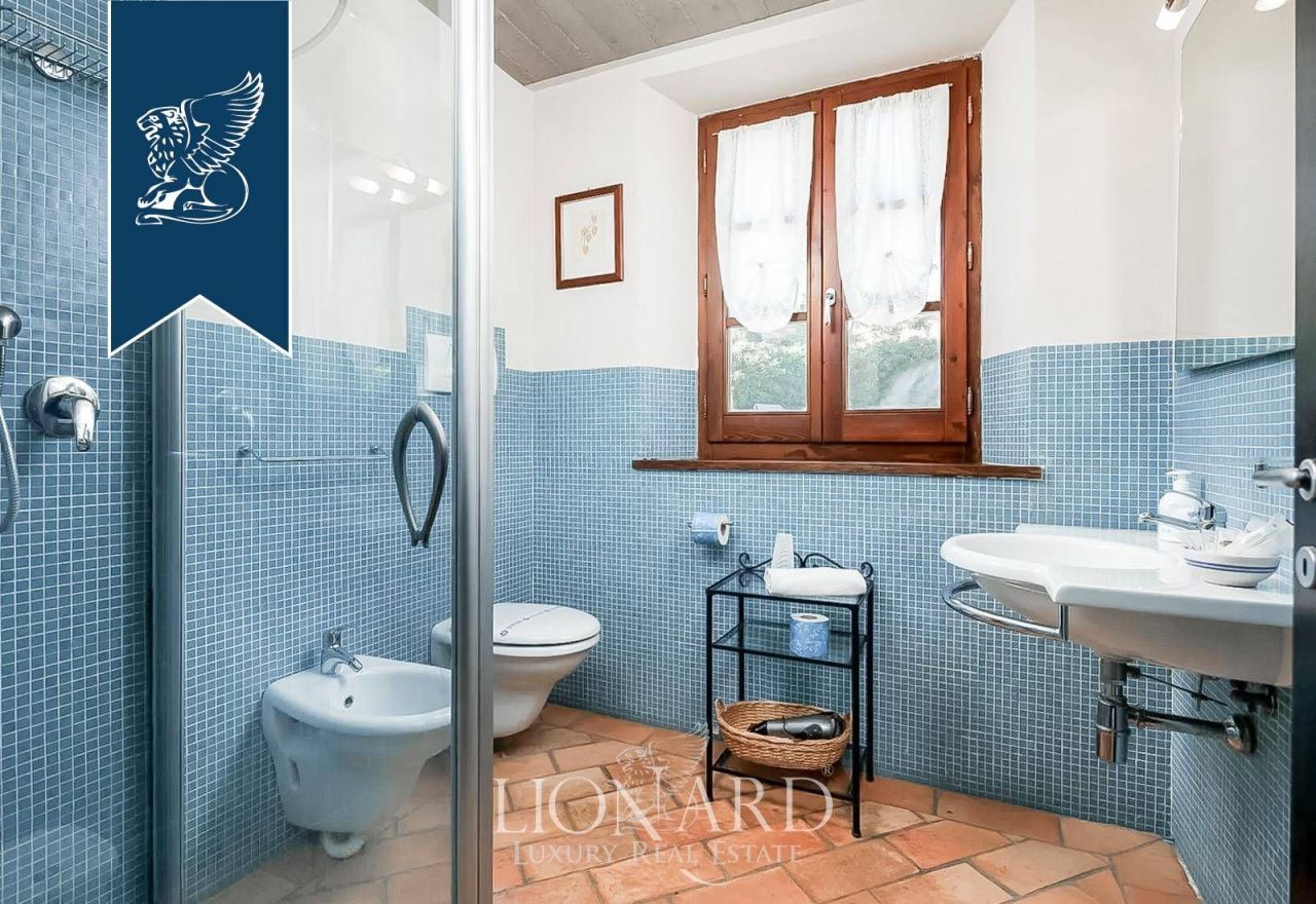 Вилла в Сиене, Италия, 714 м² - фото 16