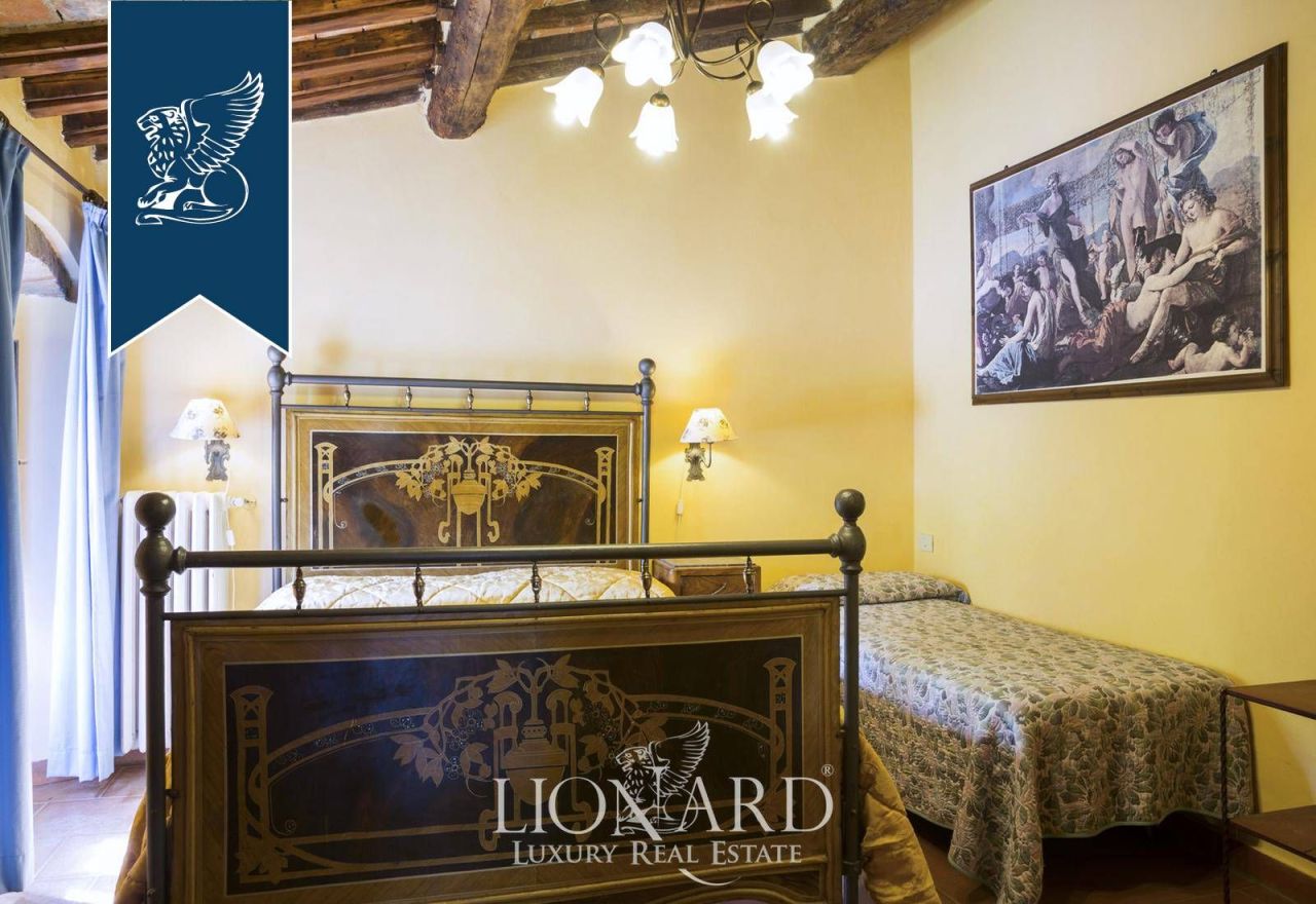 Ферма во Флоренции, Италия, 3 000 м² - фото 16