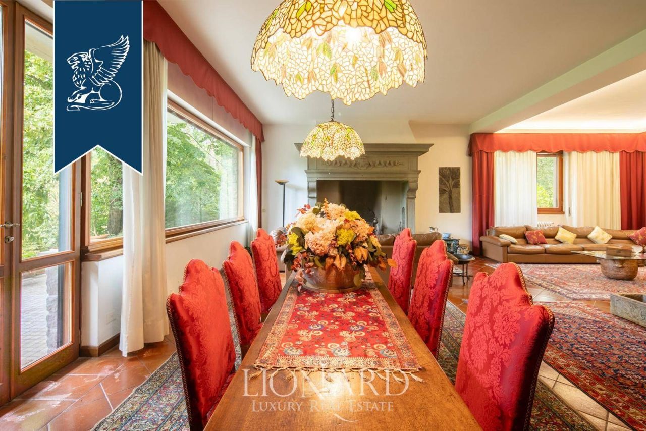 Вилла в Ареццо, Италия, 400 м² - фото 16