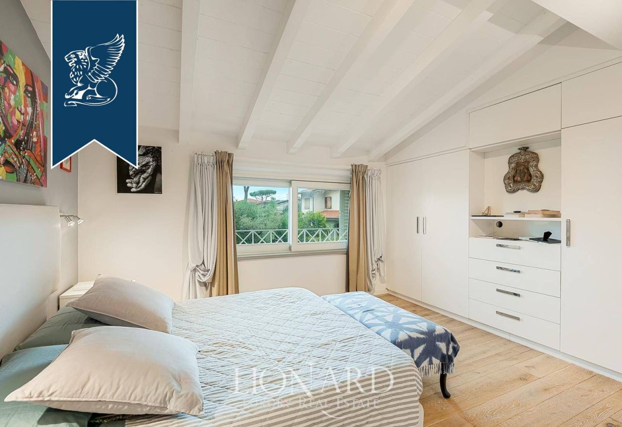 Вилла в Лукке, Италия, 282 м² - фото 16