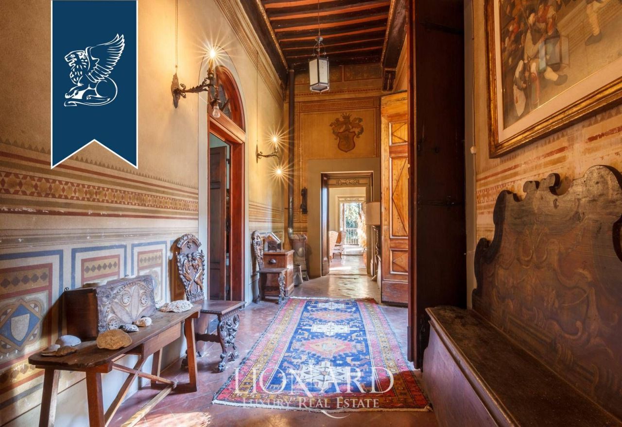 Замок во Флоренции, Италия, 9 000 м² - фото 16