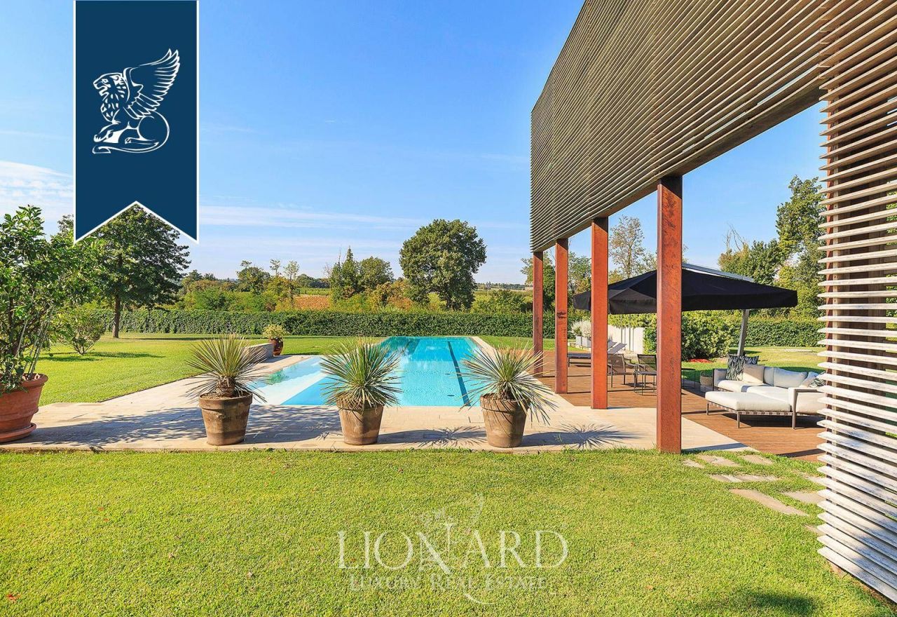 Вилла в Равенне, Италия, 800 м² - фото 16