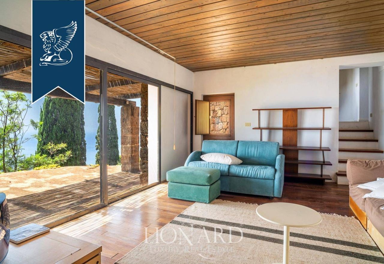 Вилла на о-ве Пантеллерия, Италия, 500 м² - фото 16