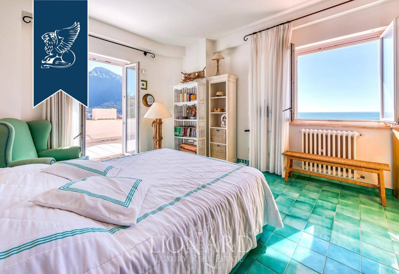 Вилла в Сабаудии, Италия, 400 м² - фото 16