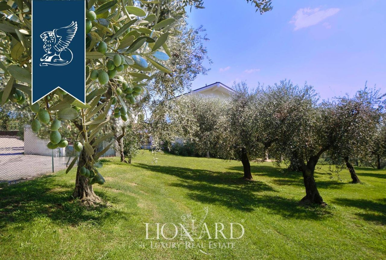 Вилла в Вероне, Италия, 1 000 м² - фото 16