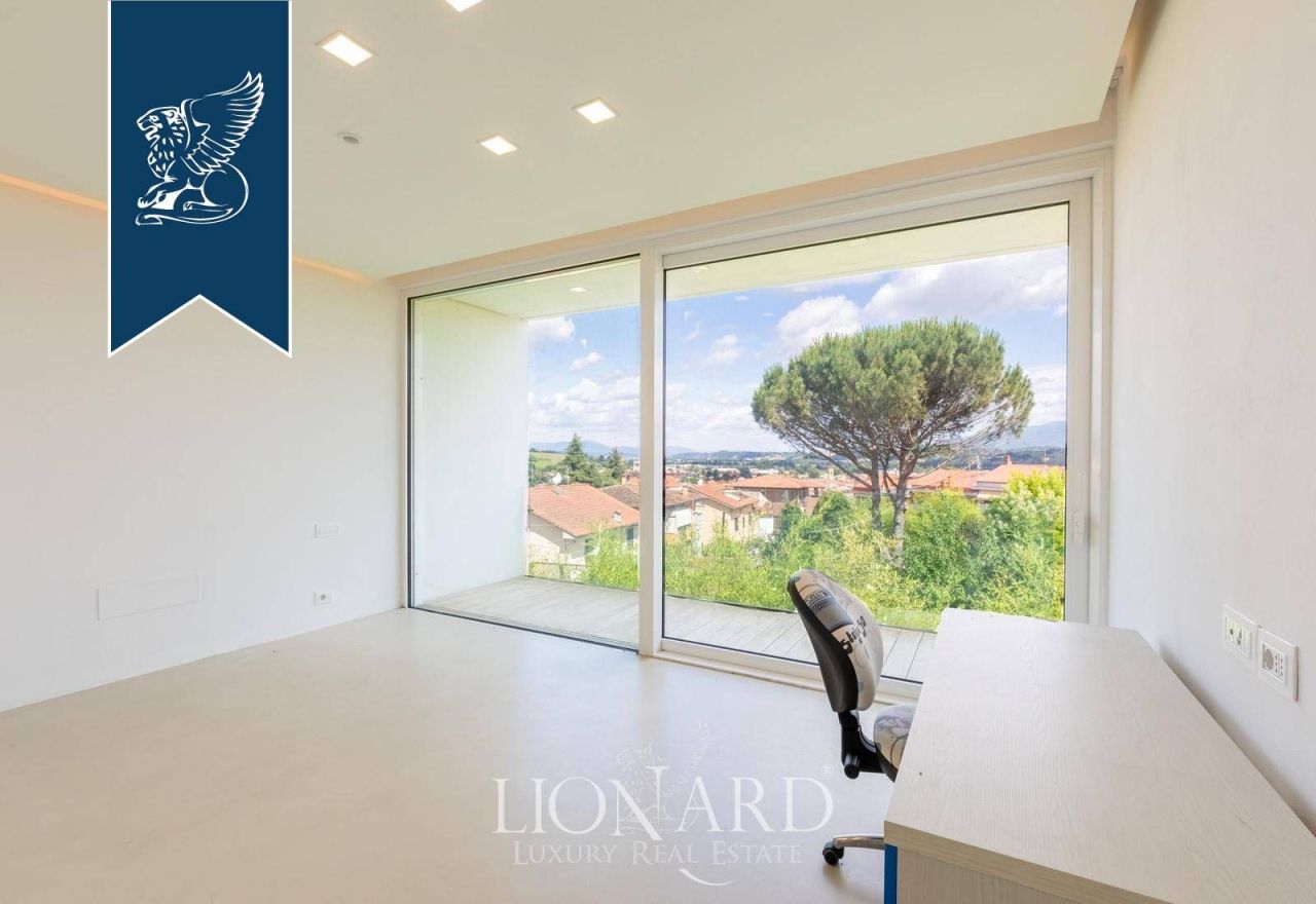 Вилла в Ареццо, Италия, 850 м² - фото 16