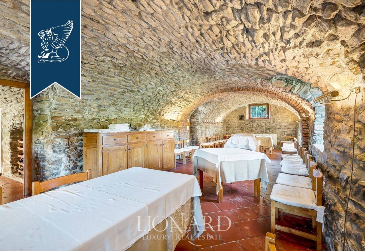 Дом в Массе, Италия, 2 200 м² - фото 16