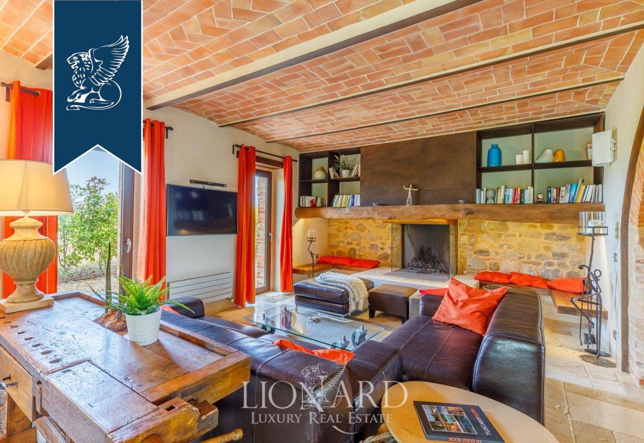 Вилла в Сиене, Италия, 280 м² - фото 15