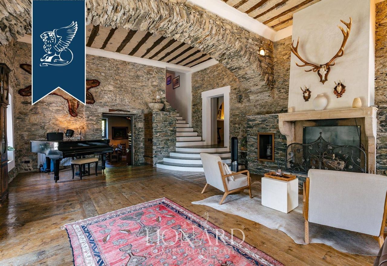 Вилла в Сондрио, Италия, 1 050 м² - фото 15