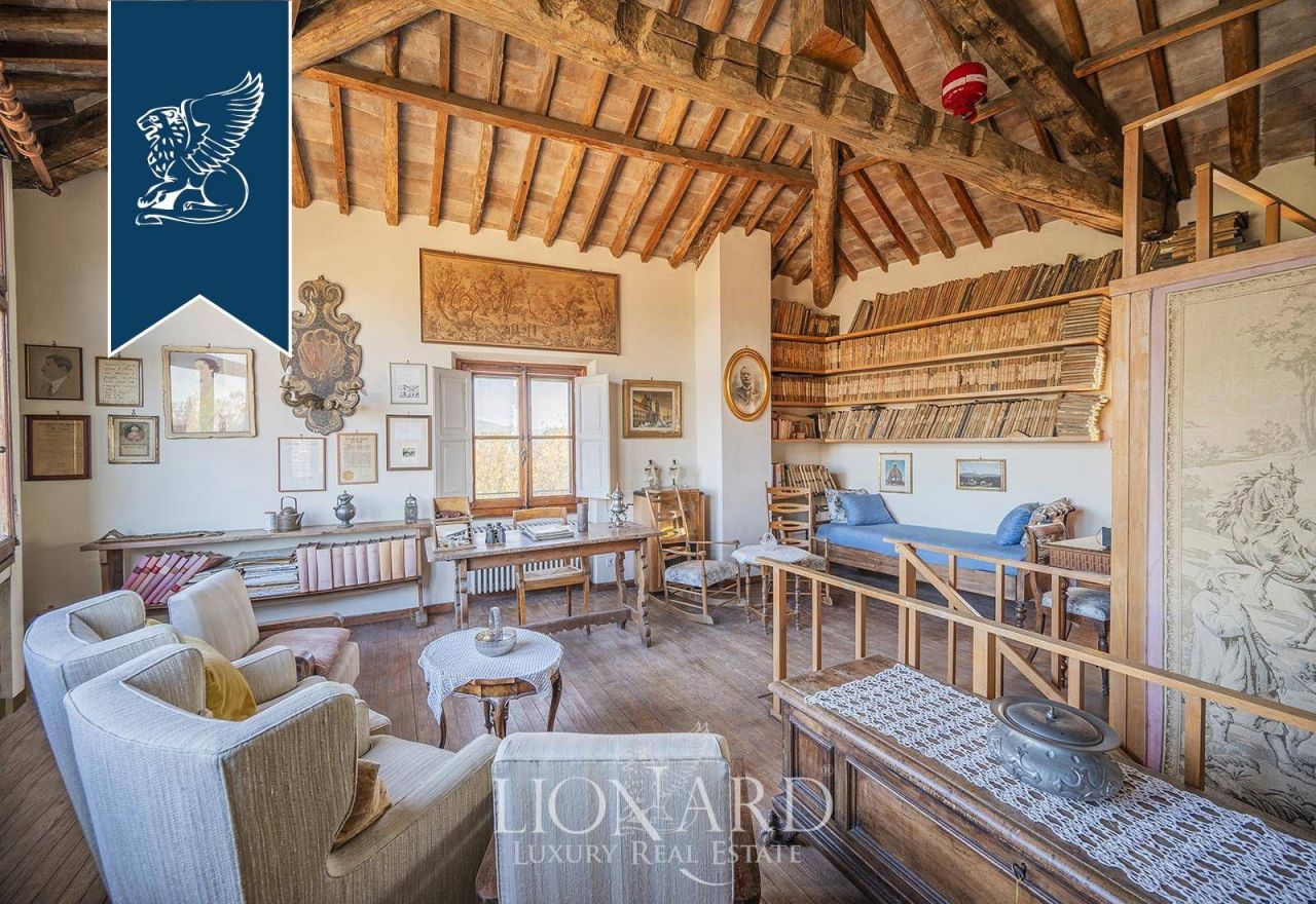 Вилла во Флоренции, Италия, 1 706 м² - фото 15