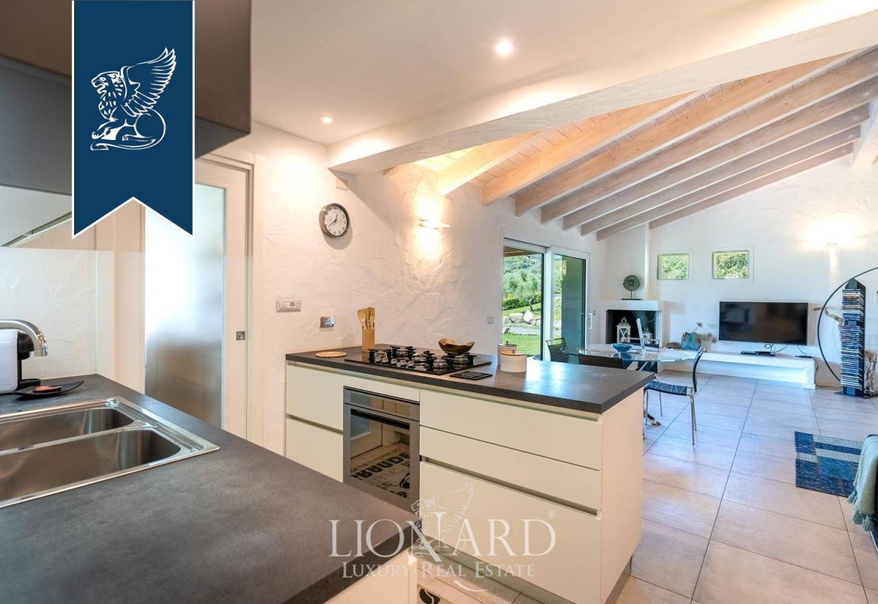 Вилла в Ольбии, Италия, 200 м² - фото 15