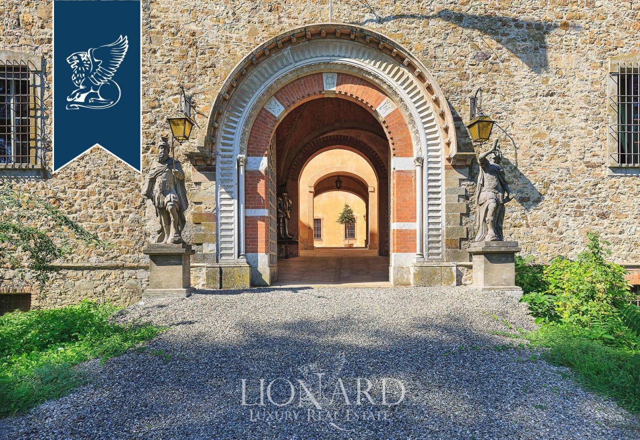 Замок в Пьяченце, Италия, 8 000 м² - фото 15