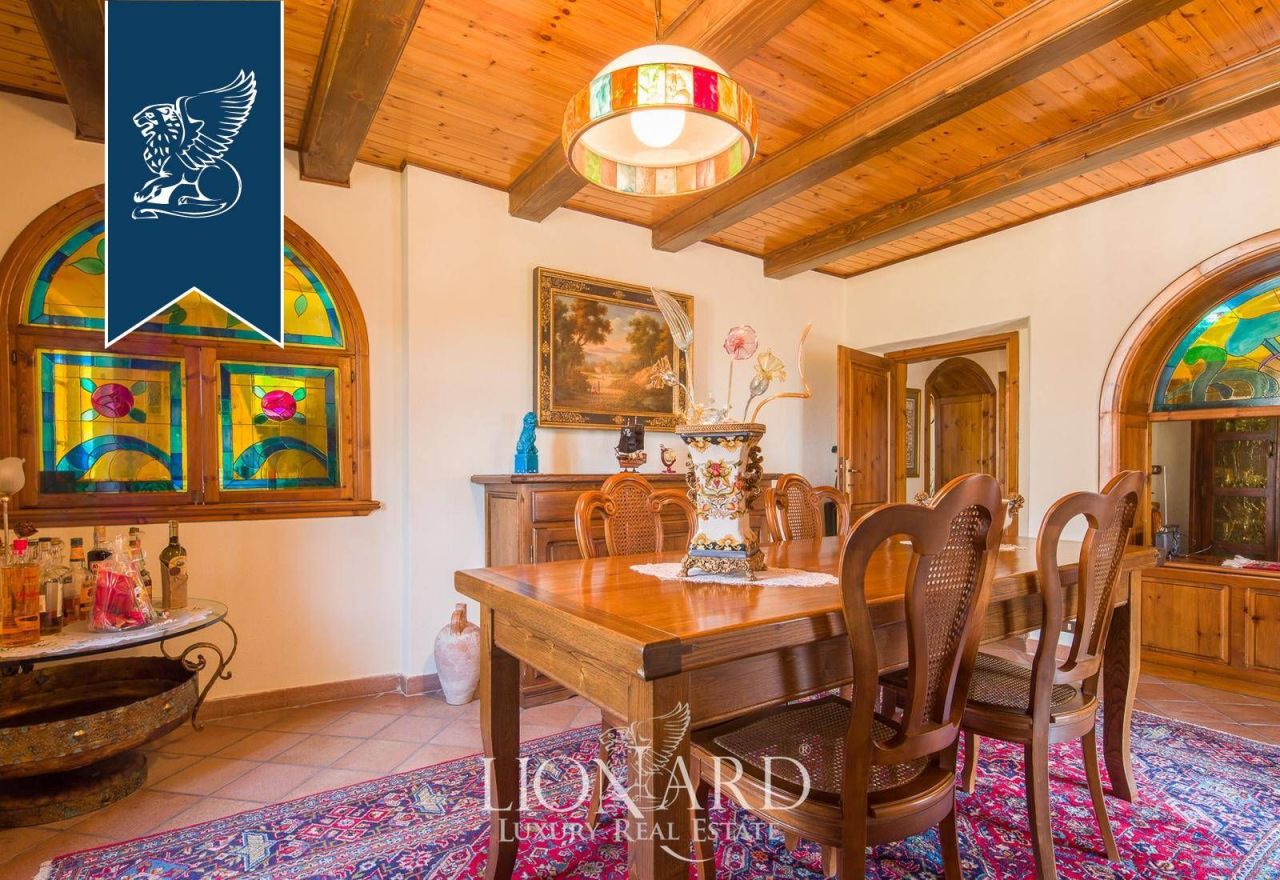 Вилла в Фивиццано, Италия, 611 м² - фото 15