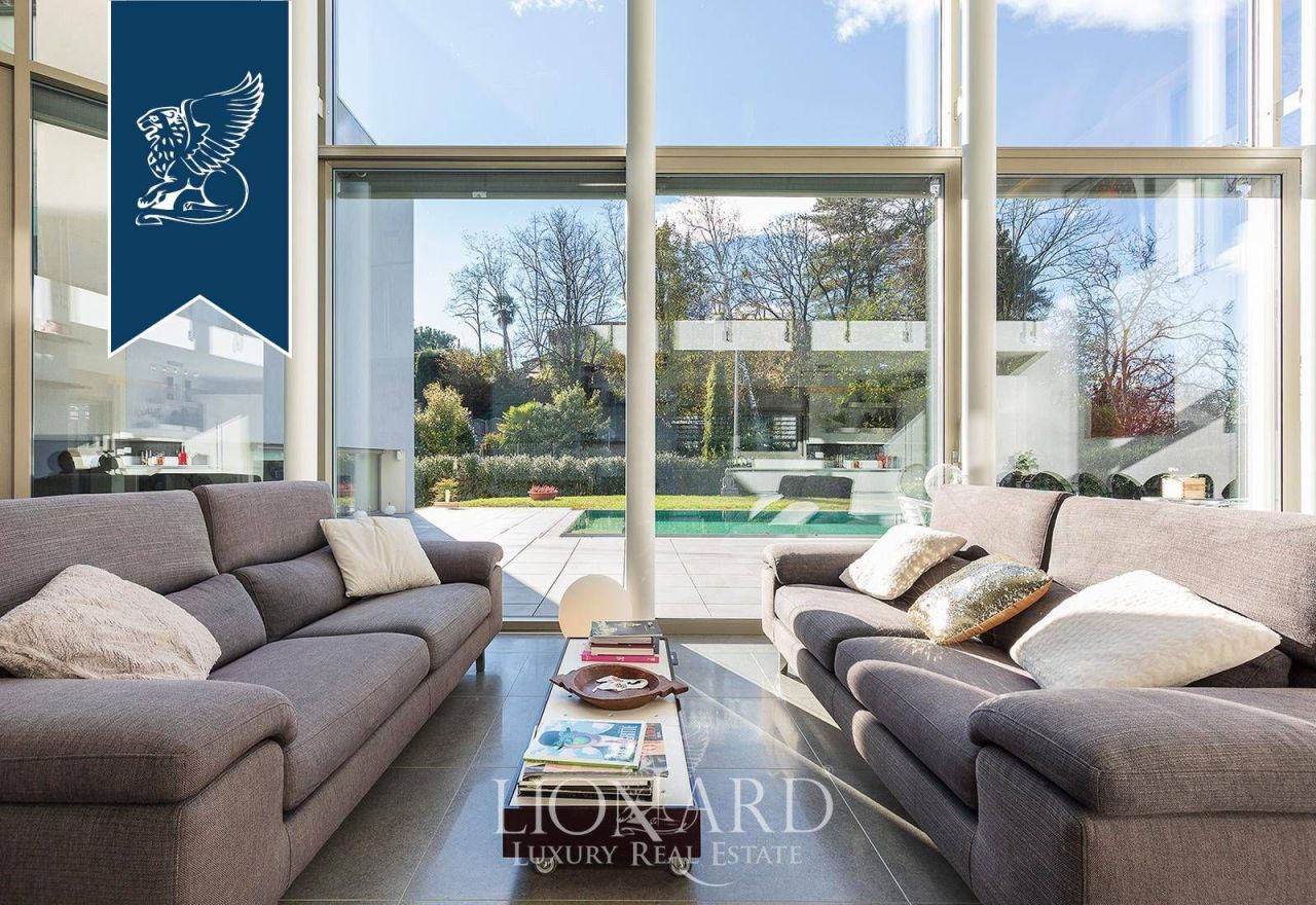 Вилла в Безоццо, Италия, 500 м² - фото 15