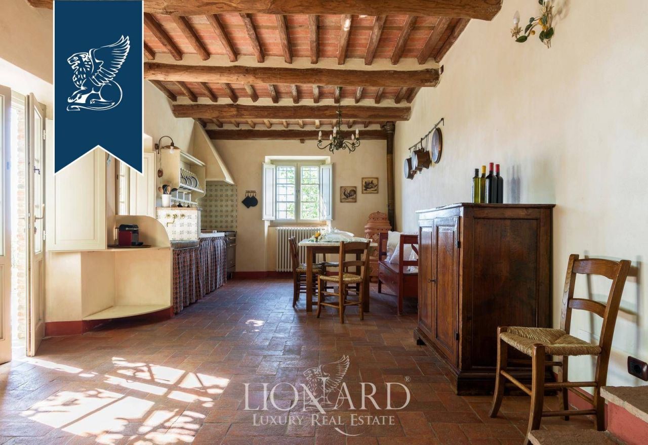 Ферма в Лукке, Италия, 450 м² - фото 15