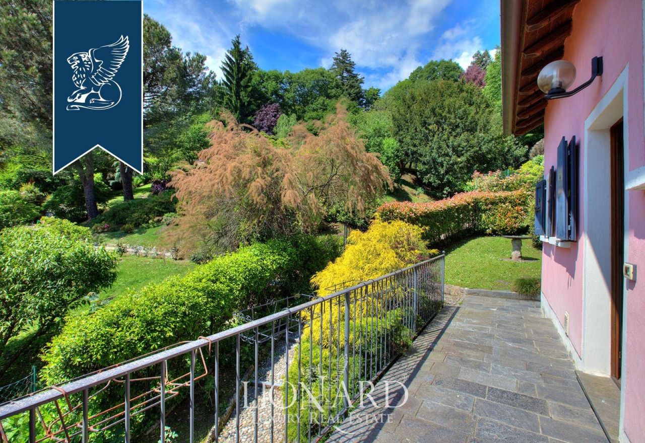 Вилла в Комо, Италия, 700 м² - фото 15