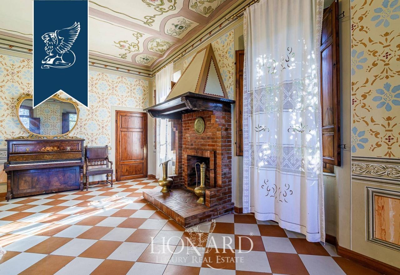 Вилла в Камайоре, Италия, 550 м² - фото 15