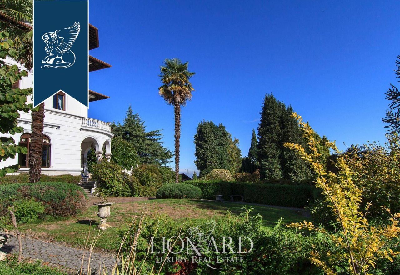 Вилла в Биелле, Италия, 1 100 м² - фото 16