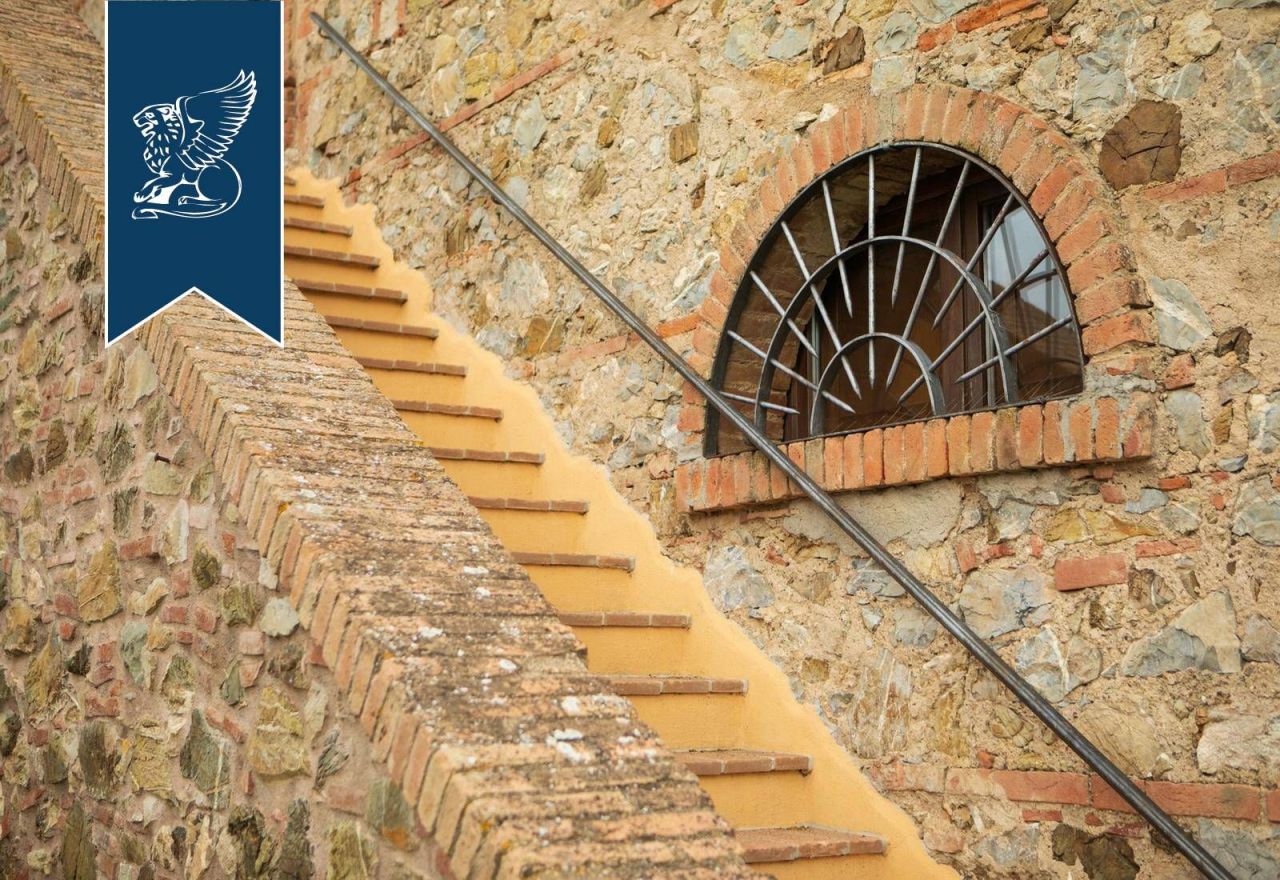 Ферма в Гаворрано, Италия, 600 м² - фото 15