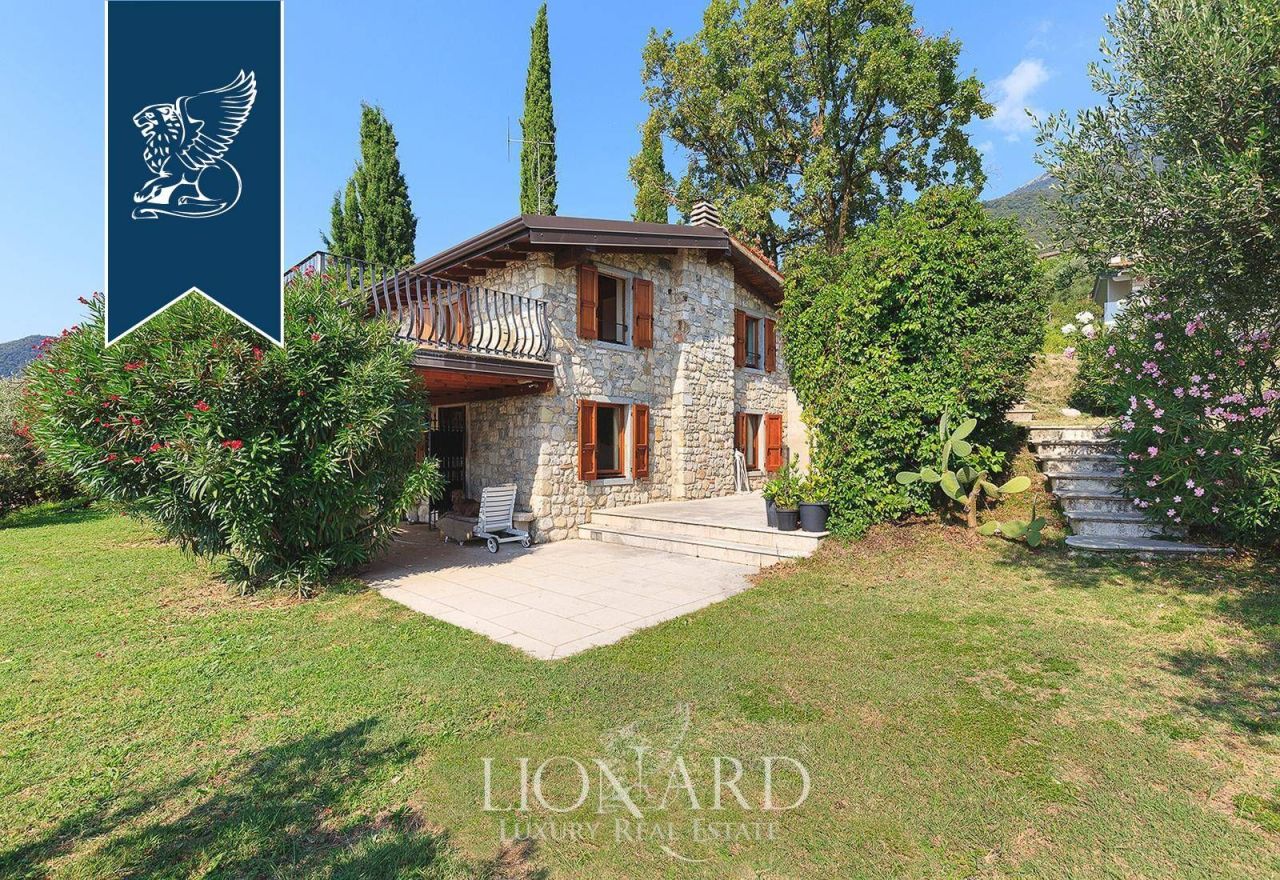 Вилла в Брешии, Италия, 805 м² - фото 15