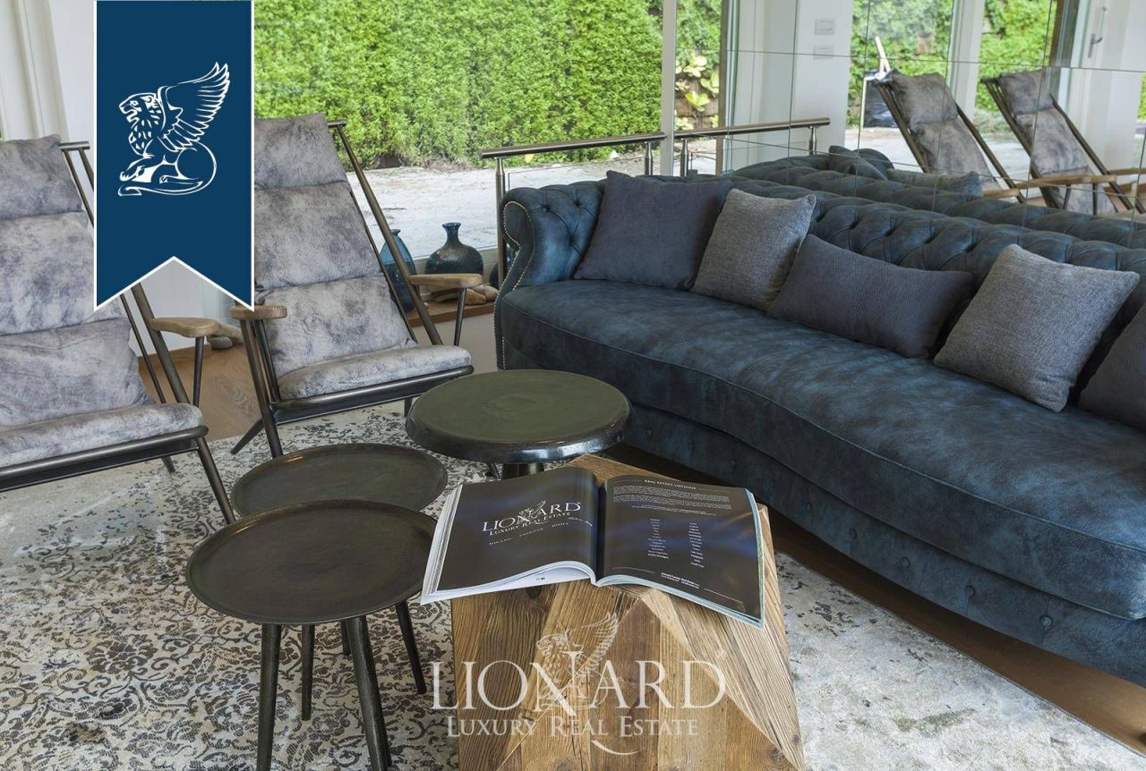 Вилла в Паденге-суль-Гарде, Италия, 400 м² - фото 14