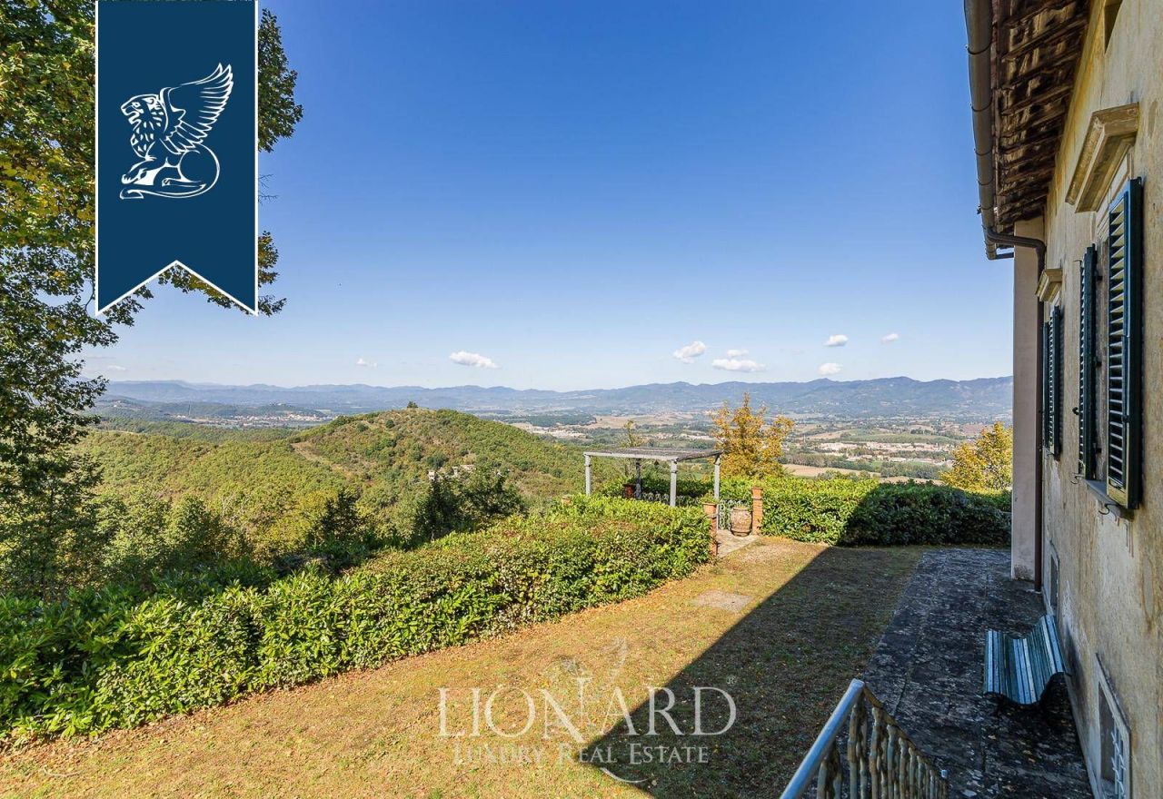 Вилла во Флоренции, Италия, 1 000 м² - фото 17