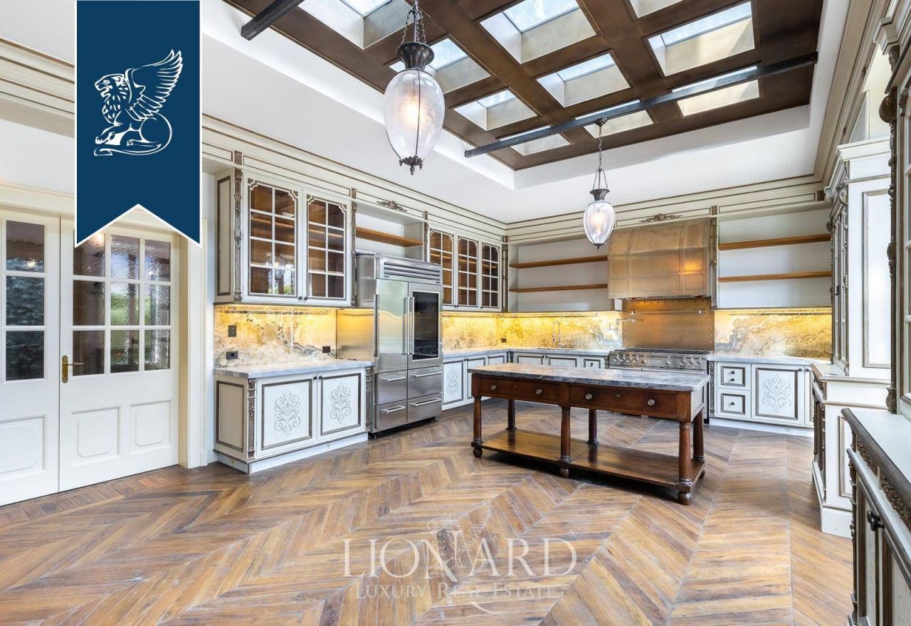 Вилла в Черноббьо, Италия, 800 м² - фото 17