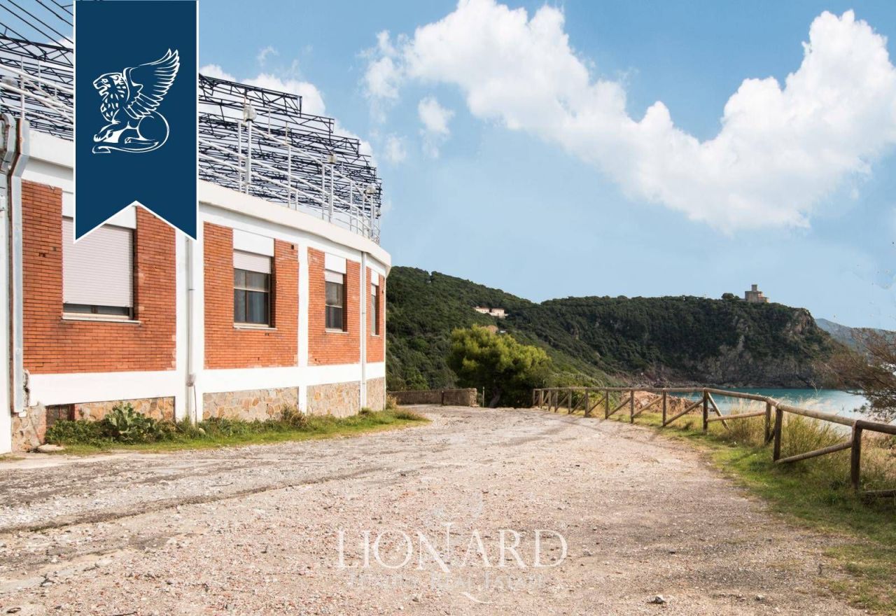 Отель, гостиница в Ливорно, Италия, 860 м² - фото 17