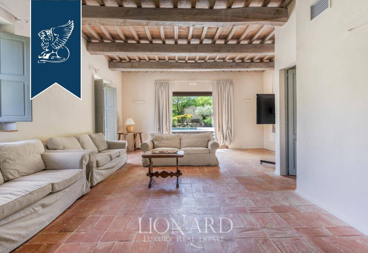 Вилла в Ареццо, Италия, 726 м² - фото 17