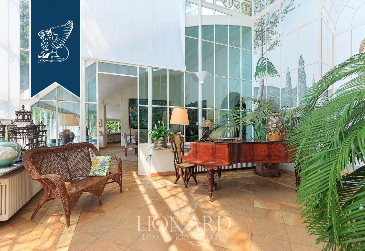 Вилла в Грианте, Италия, 380 м² - фото 17