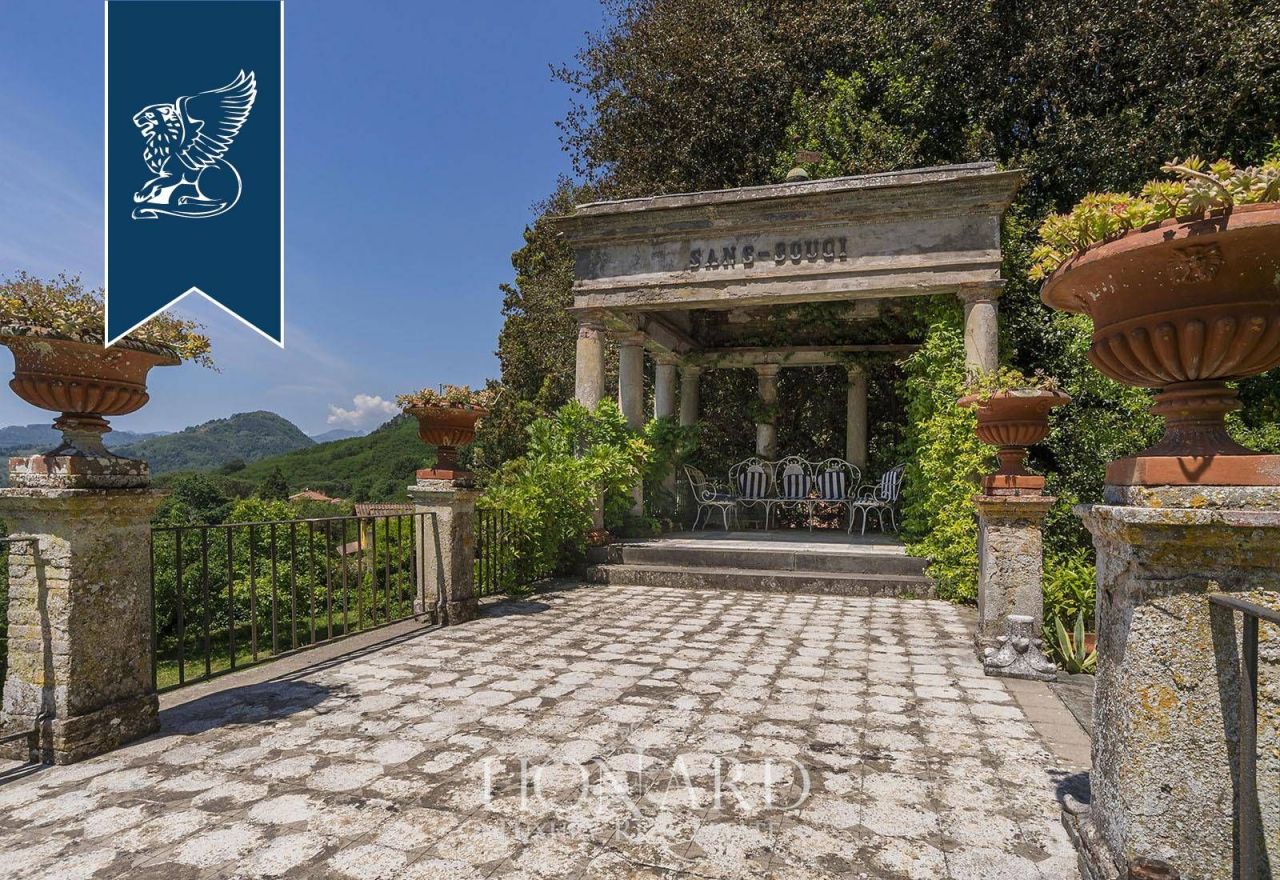 Вилла в Лукке, Италия, 2 118 м² - фото 17