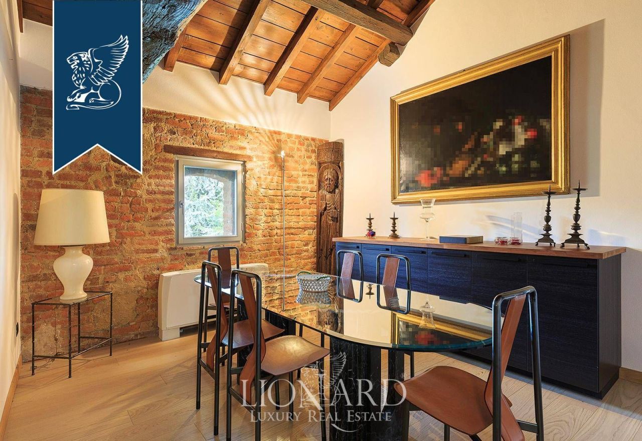 Замок в Павии, Италия, 2 600 м² - фото 17