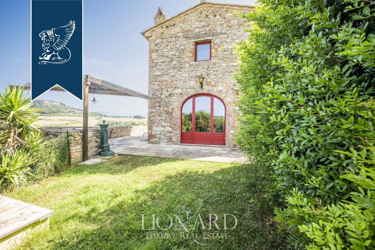 Ферма в Монтекатини-Валь-ди-Чечина, Италия, 1 000 м² - фото 17