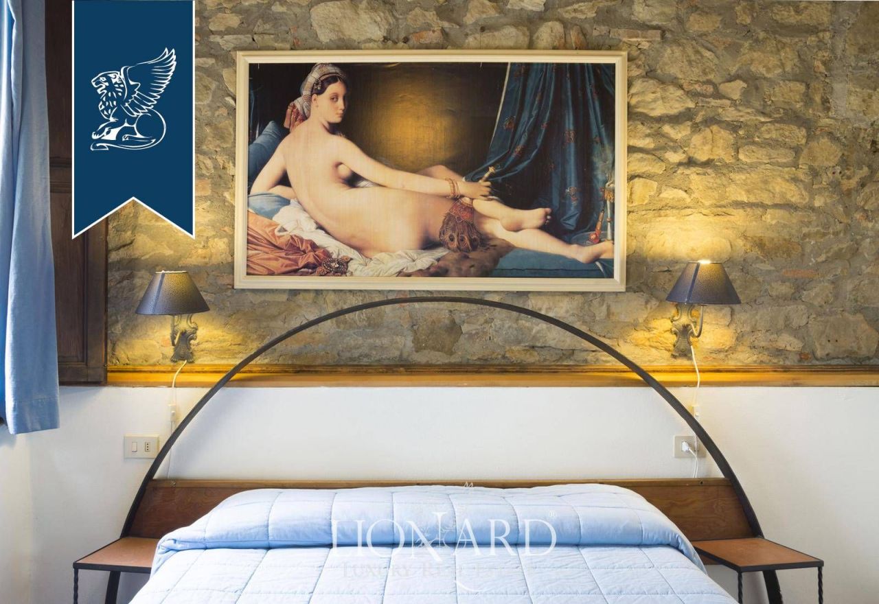 Ферма во Флоренции, Италия, 3 000 м² - фото 17