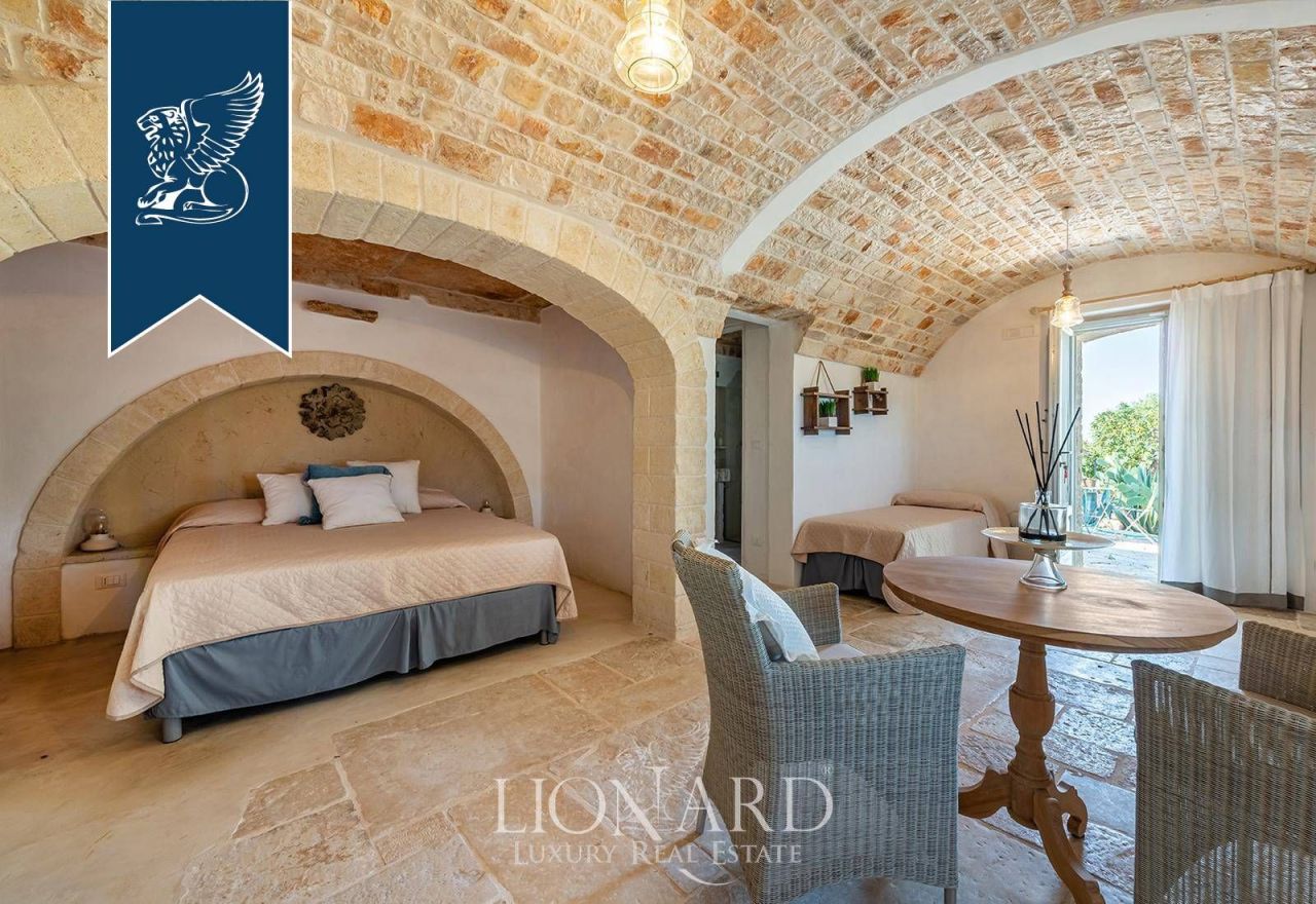 Вилла в Монополи, Италия, 330 м² - фото 17