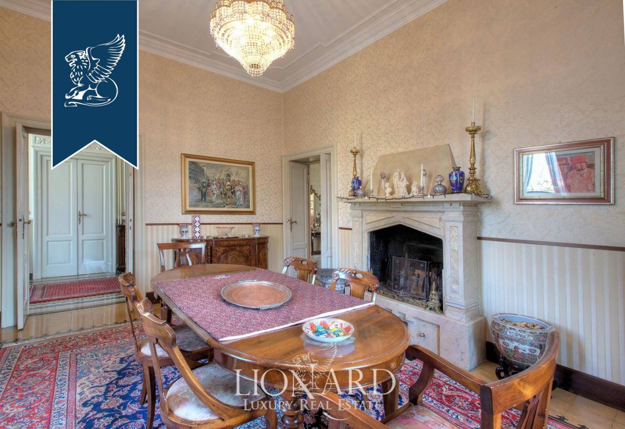 Вилла в Милане, Италия, 560 м² - фото 17