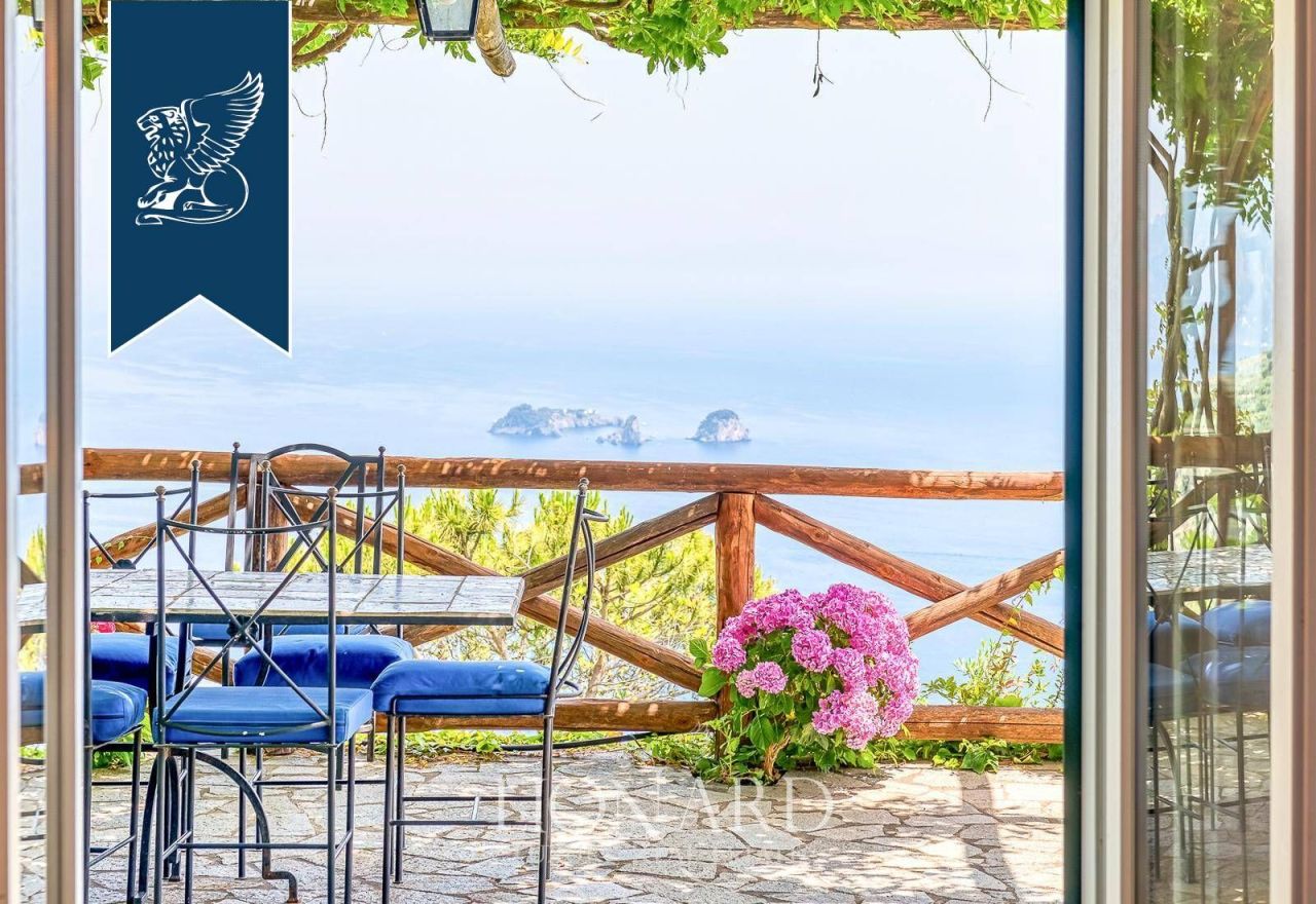 Вилла в Неаполе, Италия, 360 м² - фото 17