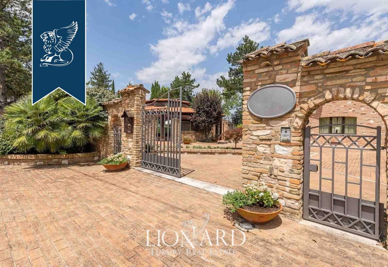 Ферма в Пезаро, Италия, 1 500 м² - фото 16