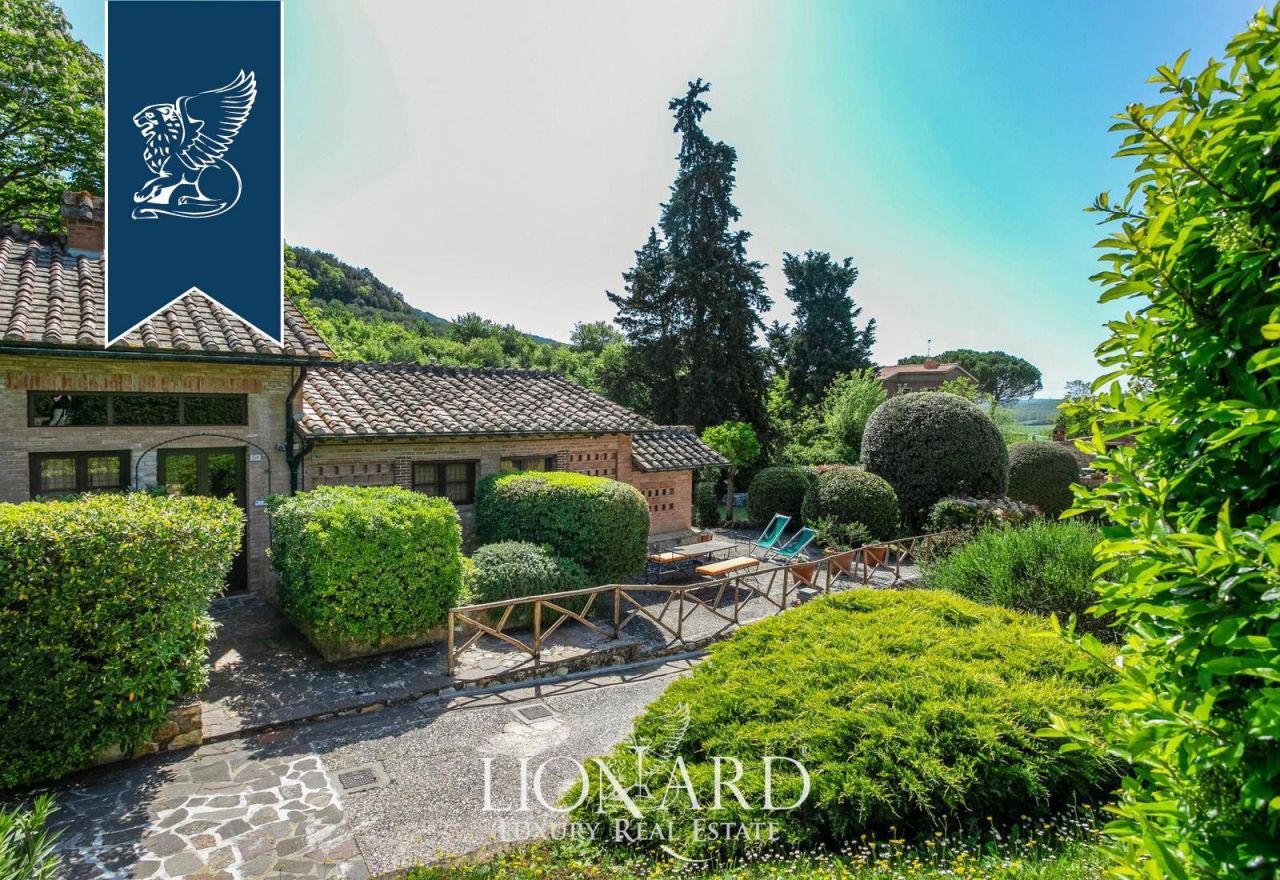 Дом в Сиене, Италия, 1 900 м² - фото 16