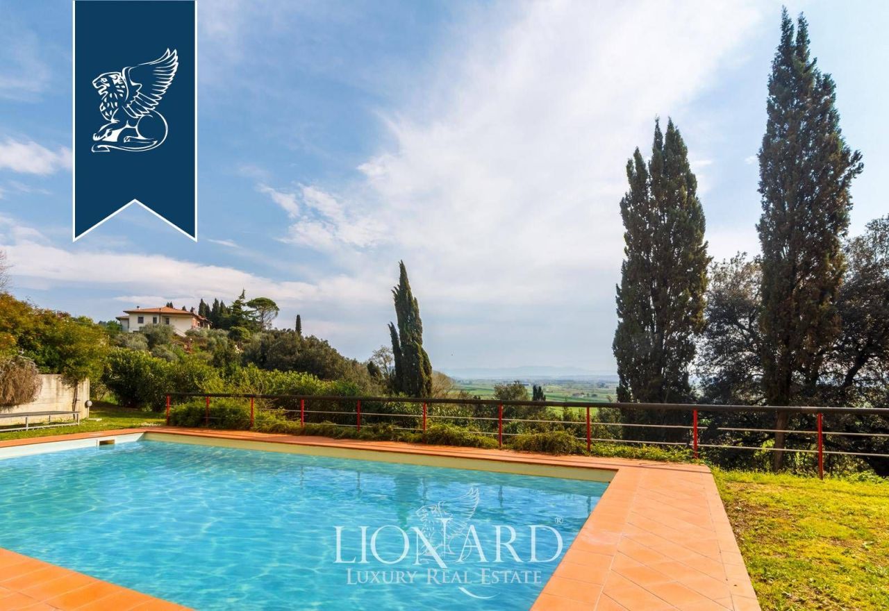 Вилла в Пизе, Италия, 2 000 м² - фото 16