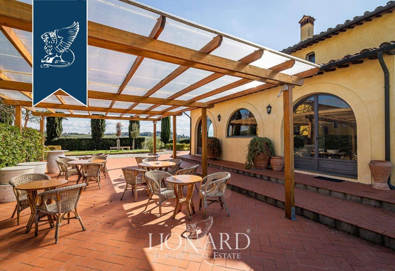 Вилла в Винчи, Италия, 2 120 м² - фото 16