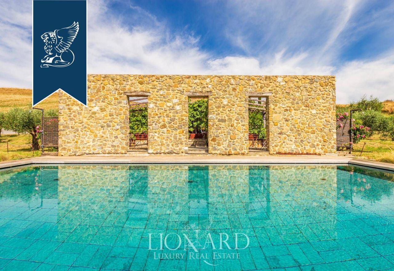 Ферма в Сиене, Италия, 350 м² - фото 17