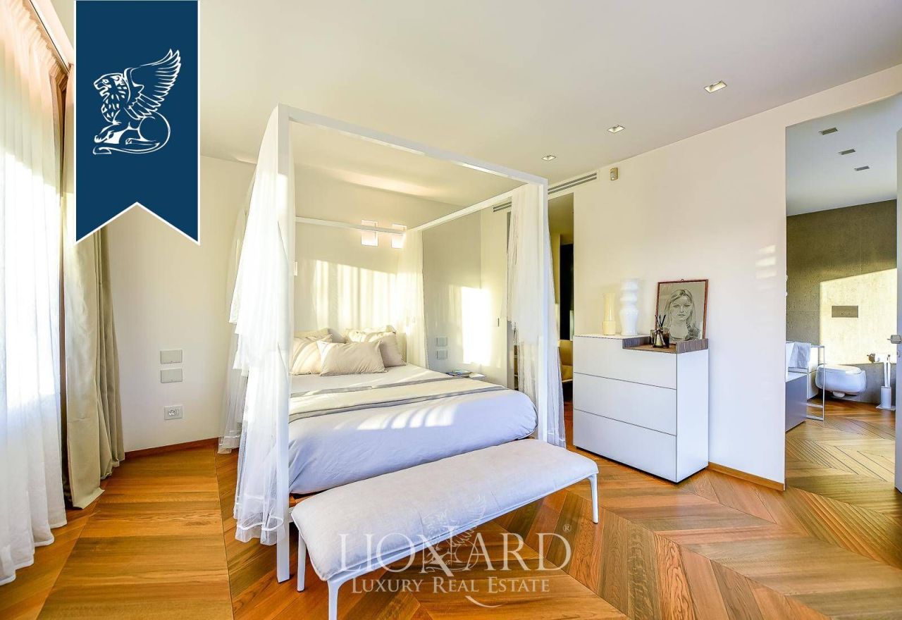 Вилла в Монополи, Италия, 500 м² - фото 17